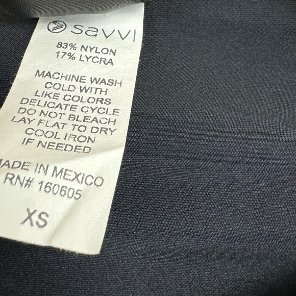 🥑5/$25 Savvi Kim Long Sleeve Crop Top sz XS - Picture 5 of 6